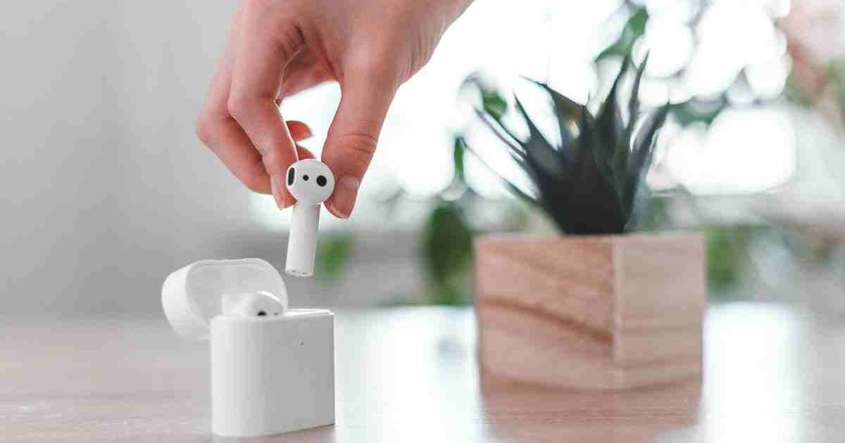 Do wireless Bluetooth headphones cause cancer? THIP Media