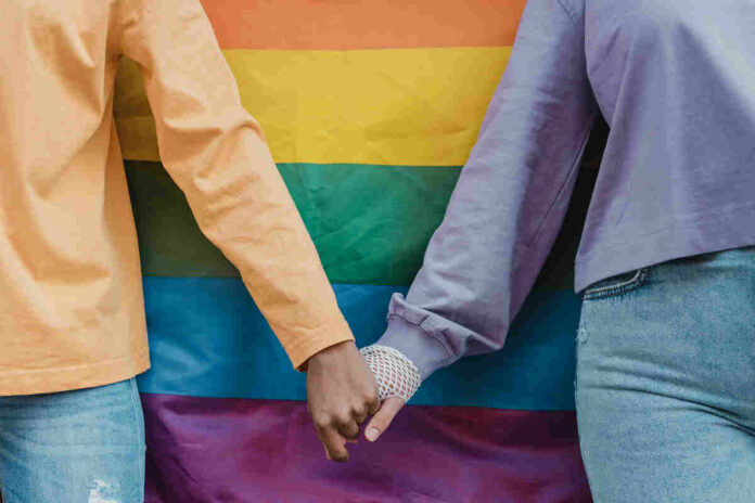 couple holding hands