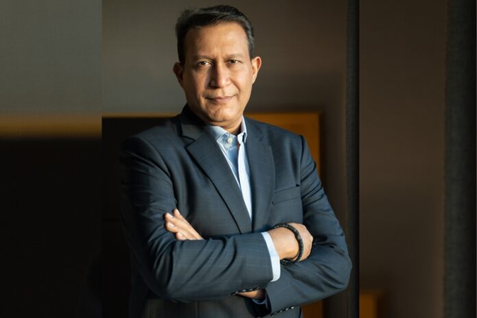 Vikas Bagaria, Pee Safe