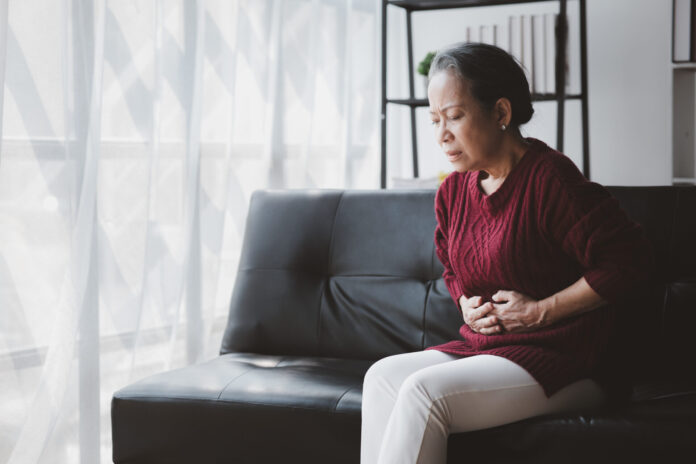 Late menopause and endometrial cancer