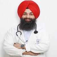 Dr Dilbag Singh Randhawa, Consultant Interventional Pulmonologist and Specialist in Critical Care and Sleep Medicine at Amandeep Group of Hospitals, Amritsar