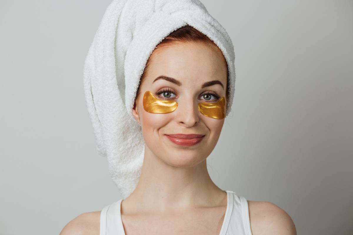 Fact Check: Can an almond-based recipe remove dark circles naturally?