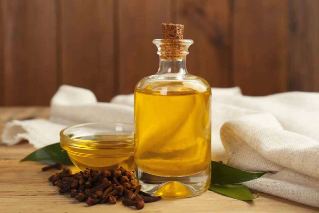 clove water and acne